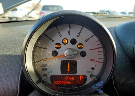 2014 Mini Cooper Countryman z USA, uszkodzony, nr VIN WMWZB3C54EWR41365